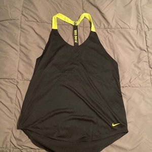 Nike tank